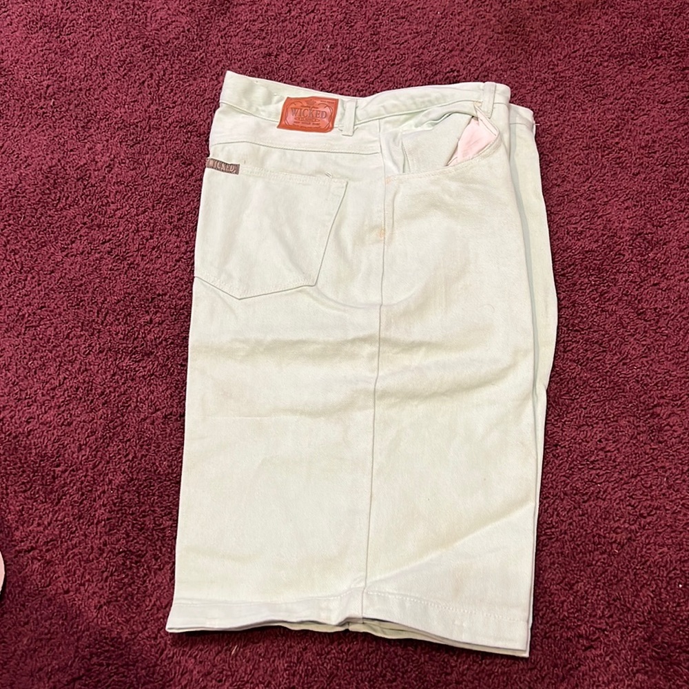 Mens Wicked lime green jean shorts size 36 NWOT !